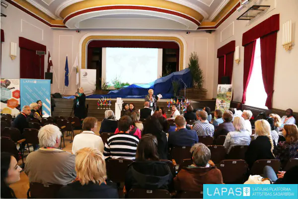 Starptautiskais Attīstības forums (2015)